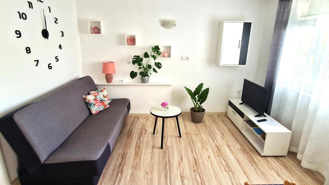 Apartment Jagoda Veglia Exterior foto